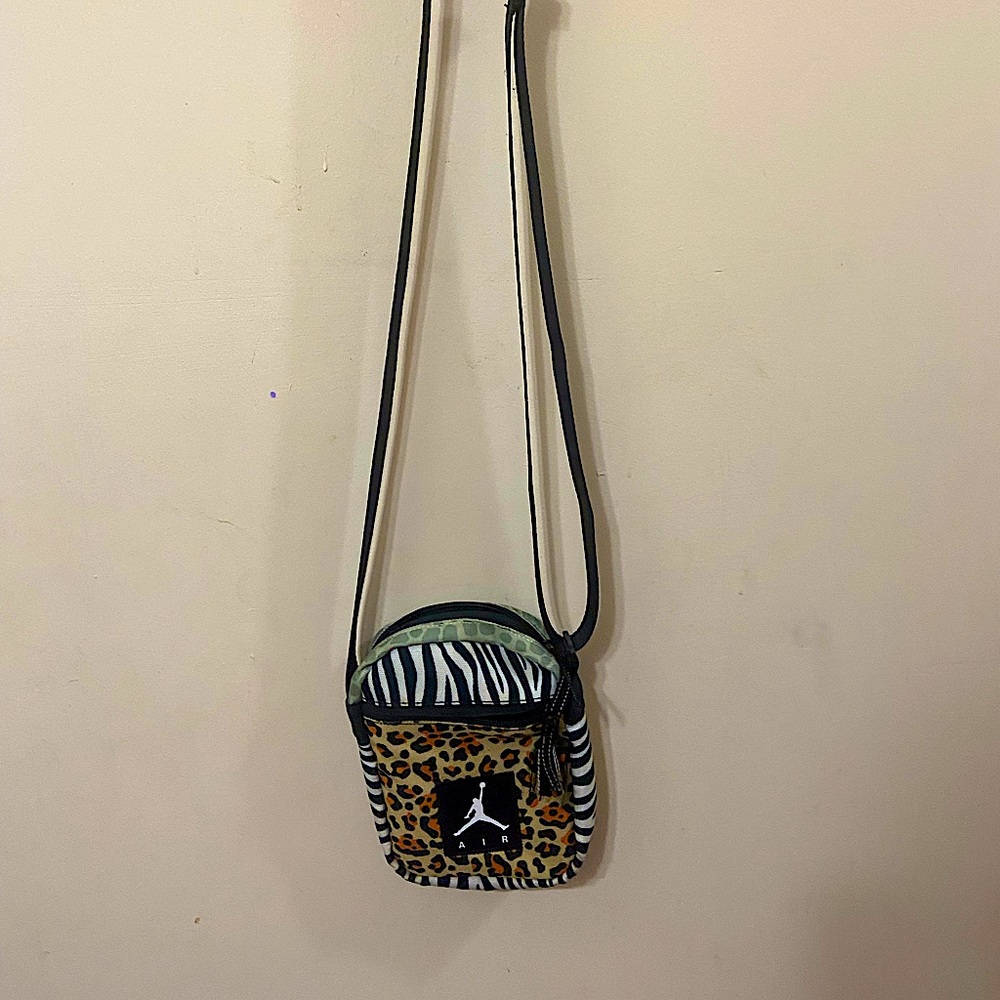 a jordan cross body bag. only worn once.